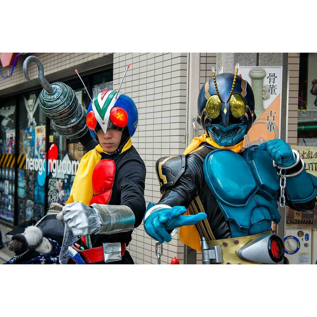 永崎遼のインスタグラム：「. Thank you for your time. Makasih yah sudah menonton. . #仮面ライダー #ストフェス #ストフェス2018 #日本橋ストリートフェスタ #假面騎士 #特撮 #follow #followme #photooftheday #happy #tagsforlikes #selfie #like4like #picoftheday #smile #friends #instadaily #instalike #follow4follow #like #costume #otaku #cosplay #cosplayer #コスプレ #tokusatsu #kamenrider #maskedrider #toku」