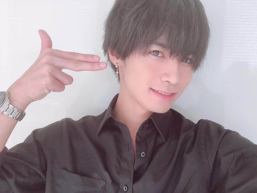 大谷悠哉さんのインスタグラム写真 - (大谷悠哉Instagram)「推す？  #tiktok  #followｍe #love  #loveyourself #instaguam  #fashion #Love #instagood 	#followme #selfie #instadaily 	#instalike  #日本 #JAPAN #photooftheday #tbt #follow #fun #ハイファイヴ #ハイファイ #HiFive #おしゃれさんと繋がりたい #名古屋 #栄 #sakae」5月30日 18時34分 - s_410yuya