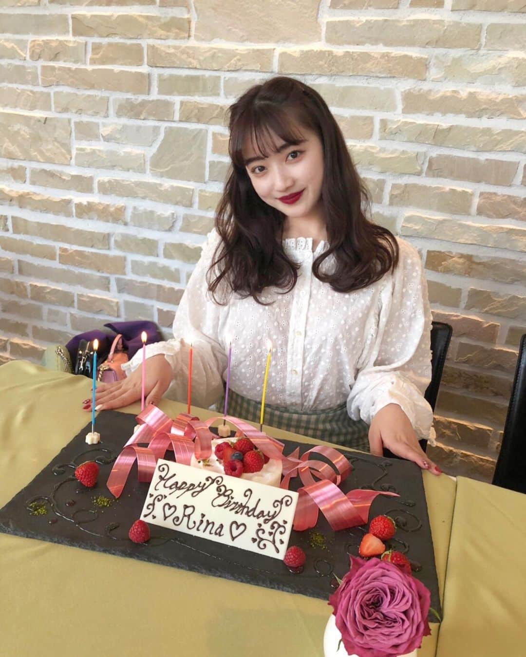 河﨑莉奈のグルメインスタ