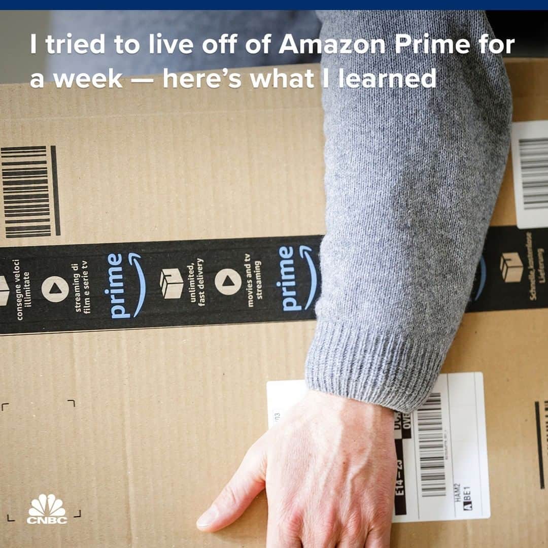 のインスタグラム：「Is it possible to buy everything you need to survive for one week using only Amazon Prime?⠀ ⠀ Our tech reporter thought it would be super easy.⠀ ⠀ His plan was to order food and clothing from Amazon and use only Amazon’s TV and music services for entertainment. If something broke around the house, or if he needed anything at all, he'd first have to get it through Amazon.⠀ ⠀ It turns out that living only with Amazon Prime, while possible, is way harder than he imagined. You can find the full story at our link in bio.*⠀ *⠀ *⠀ *⠀ *⠀ *⠀ *⠀ #amazon #amazonprime #books #shopping #mealprep #food #mealplan #cnbc」
