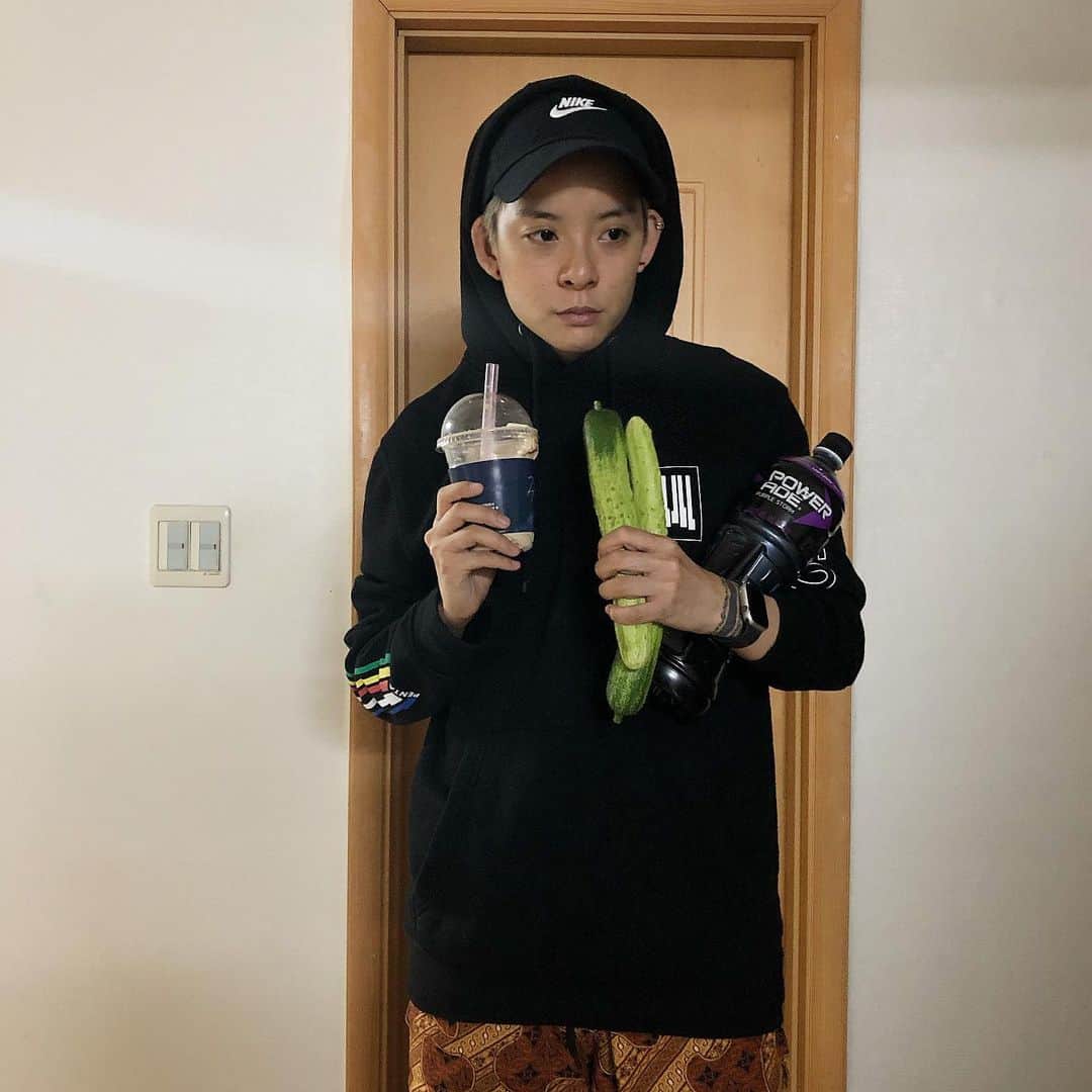 アンバー さんのインスタグラム写真 - (アンバー Instagram)「I like da being hydrated.」5月30日 20時52分 - amberliu