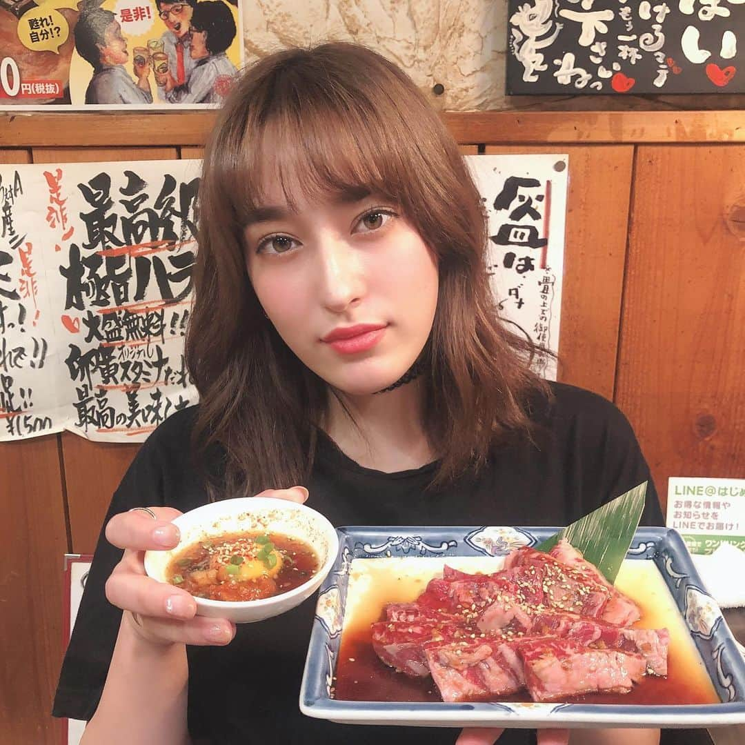 平田梨奈さんのインスタグラム写真 - (平田梨奈Instagram)「TOBEFRESH Presents 「美味しいものを食べてニオイは消えるのか？実験！」に参加してきました～！ 絶対に口臭を消すTOBEFRESH vs 美味しいけど絶対臭くなるご飯  TOBEFRESHは本当に口臭を消せるのか・・・！？ 今回挑戦したのは焼肉とニンニクにホイル焼き^_^ にんにくは大好きだからいっぱい食べたよ！  食べたあとはTOBEFRESHを使ってみます！  食事直後はレベル4という普通部に強い口臭の結果になったのー。  でにTOBEFRESHを使ったら レベル1だったよ！  結果はTOBEFRESHの圧勝でした❤️ TOBEFRESHにはヒノキチオールが入っていてニオイの成分を分解、殺菌してくれるんだって！  焼肉とかにんにく大好きだから これからはTOBEFRESHさえあればもう怖くない！！ 美味しい焼肉屋さんの金肉屋 みんなも行ってみてね😊 #tobefresh  #トゥービーフレッシュ #口臭ケア #マウススプレー #マウスウォッシュ #歯磨き #エチケット #口臭予防 #オーラルケア #ニンニクホイル焼き #焼肉 #金肉屋 #三軒茶屋」5月30日 20時54分 - hirari_official