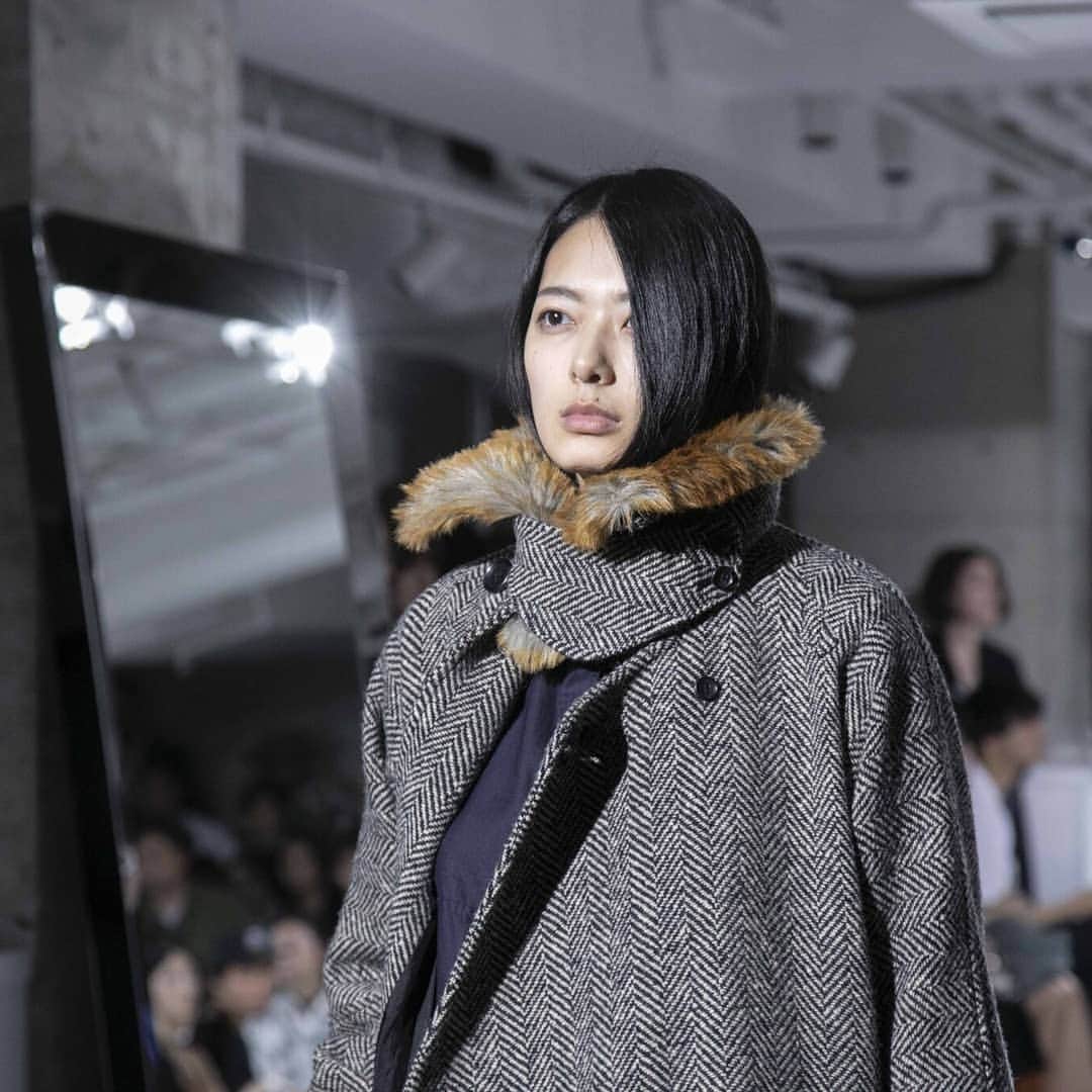 資生堂 さんのインスタグラム写真 - (資生堂 Instagram)「Y’s BANG ON!「ZENTHE」Fashion Show @ys_theofficial #ヨウジヤマモト #backstage #hair and #makeup  by @hirofumikera  @shiseido_hma #zenthe #model @miki_fujii.527 #tokyo #japan #omotesando  #fashion #runway #shiseidohma @shiseido @shiseidopro_official @shiseidopro_jpn  #shiseidoprofessional」5月30日 21時17分 - shiseido_hma
