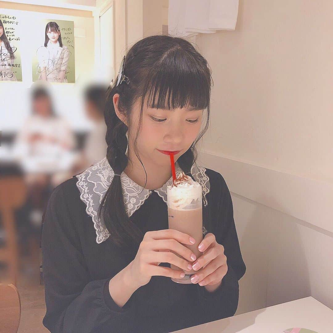 堂本千晴さんのインスタグラム写真 - (堂本千晴Instagram)「イコラブカフェにて、推しの大谷映美里さん考案のココア飲みました💓 . . 生クリームとココア大好きなので美味しすぎて満足です🙆‍♀️ . . .  #イコールラブ さん #イコラブ さん #大谷映美里 さん #みりにゃ #アイドル  #カフェ活 #ヲタ活 #カフェスタグラム #カフェ部 #ローリエプレス #ローリエガールズ #かわ育 #かわ育カフェ #bis_web #mery #instagood #instacafe #cafe #idol」5月30日 21時23分 - maria_misato_1109