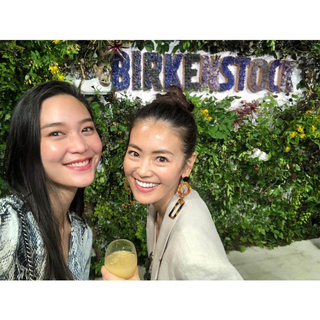 葛岡碧さんのインスタグラム写真 - (葛岡碧Instagram)「BIRKENSTOCK OPENING PARTY ✨ ・ ・ @birkenstock ・ #私服 #midorikuzuoka  #葛岡碧 #葛岡碧私服」5月30日 21時56分 - midori_kuzuoka