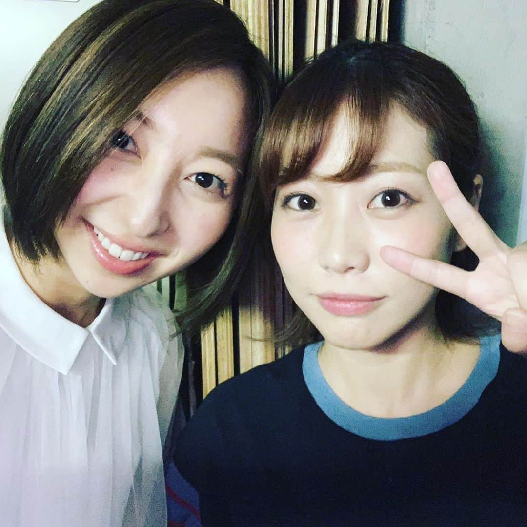 楠田亜衣奈さんのインスタグラム写真 - (楠田亜衣奈Instagram)「今日はりっぴーちゃん。水原ゆきちゃんが観に来てくれました！ りっぴーちゃんにお褒めのお言葉をたまわり、たいへんうれしく舞い上がっております。えへへへ〜 明日もパワフルに頑張れそうです。 東京は6月2日まで！ 名古屋は6月4日、5日 大阪は6月7日〜9日 みなさまお待ちしております。 #ブンカクショー」5月30日 22時16分 - kusudaaina