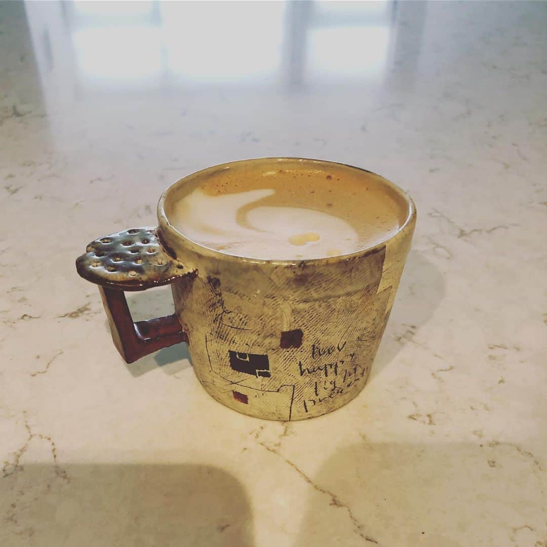 のインスタグラム：「Good morning ☕️ 一日の始まり  #ballet #ballerina #ballerinalife #happy #happiness #dance #art #幸せ #バレエ #バレリーナ #rehearsal #travellife #work」