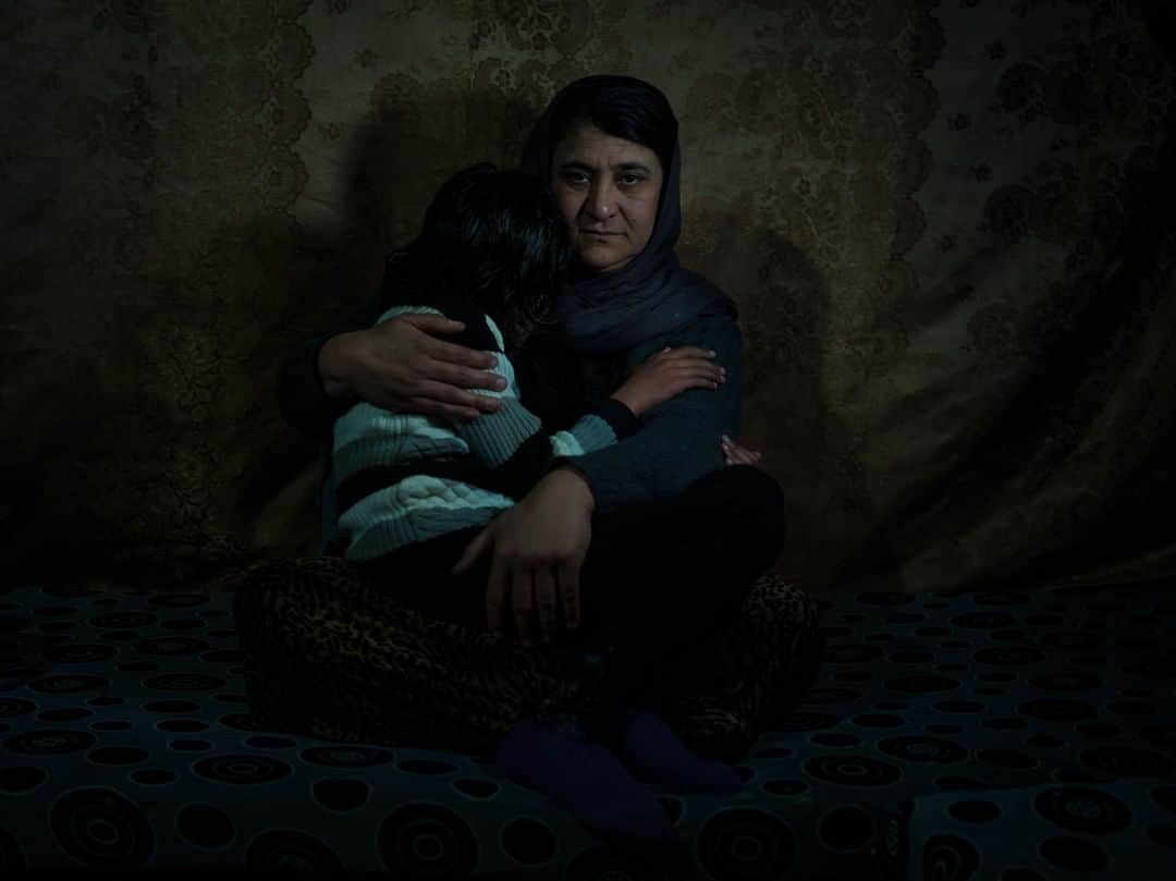 TIME Magazineさんのインスタグラム写真 - (TIME MagazineInstagram)「Sairan Khalaf speaks Kurdish; her daughter, 11, knows only Arabic after three years of ISIS captivity. “Calling it brainwashing is to underestimate what has happened to the kids,” said one of the only child psychologists in northern Iraq. Another added, “When they arrive, everyone gives them so much attention. After a while when they stop getting that attention, their symptoms start to appear, and you see PTSD, depression and anxiety, and that’s when they have a longing to go back.” Read more, and see more pictures, at the link in bio. Photograph by @newshatavakolian—@magnumphotos for TIME」5月31日 10時36分 - time