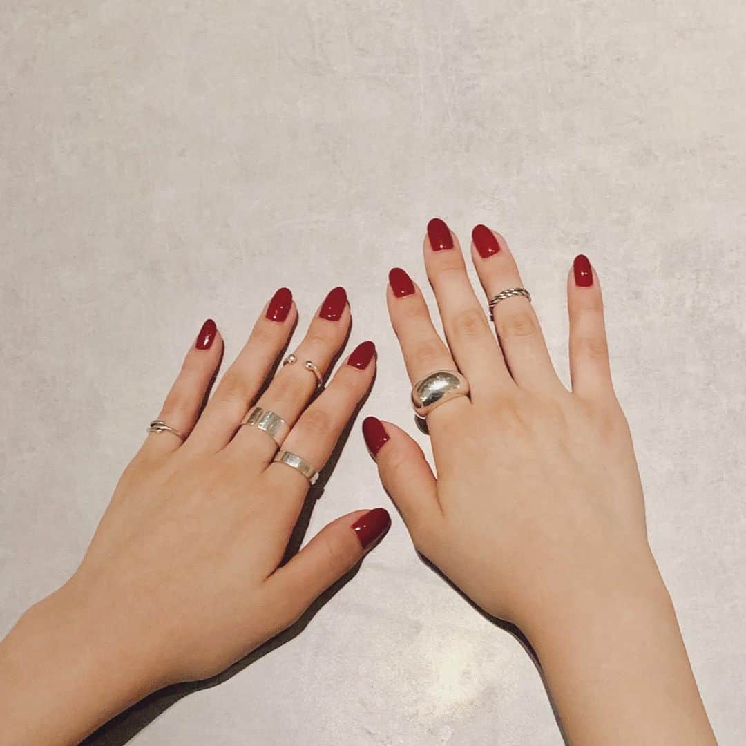 北澤舞悠（まゆちる）のインスタグラム：「また赤くしてしまった🔴」