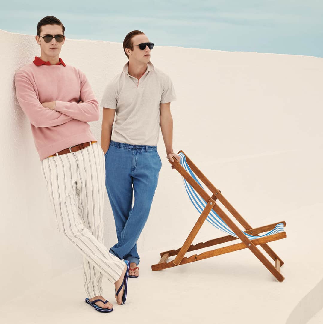ハケットのインスタグラム：「Summer days call for breezy linen, soft tones and an effortless style fit for all your summer escapes. Explore online. #Hackett #SummerCollection」