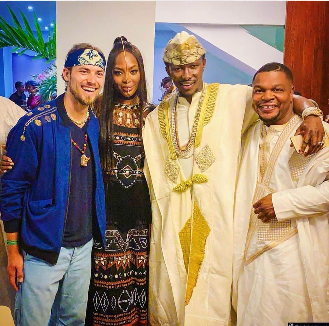 ナオミ・キャンベルさんのインスタグラム写真 - (ナオミ・キャンベルInstagram)「CONGRATULATIONS AND THANK YOU @kehindewiley TO BE HERE AT THE INAUGURAL OF @blackrocksenegal WAS HISTORICAL FIRST ARTIST RESIDENCE IN AFRICA !! SO PROUD AND BLESSED TO HAVE YOU IN MY LIFE !!! AFRICA THE DIVINE ♥️♥️♥️♥️♥️👋🏾👋🏾👋🏾🇸🇳 #NAOMIAFRICA」5月31日 2時23分 - naomi