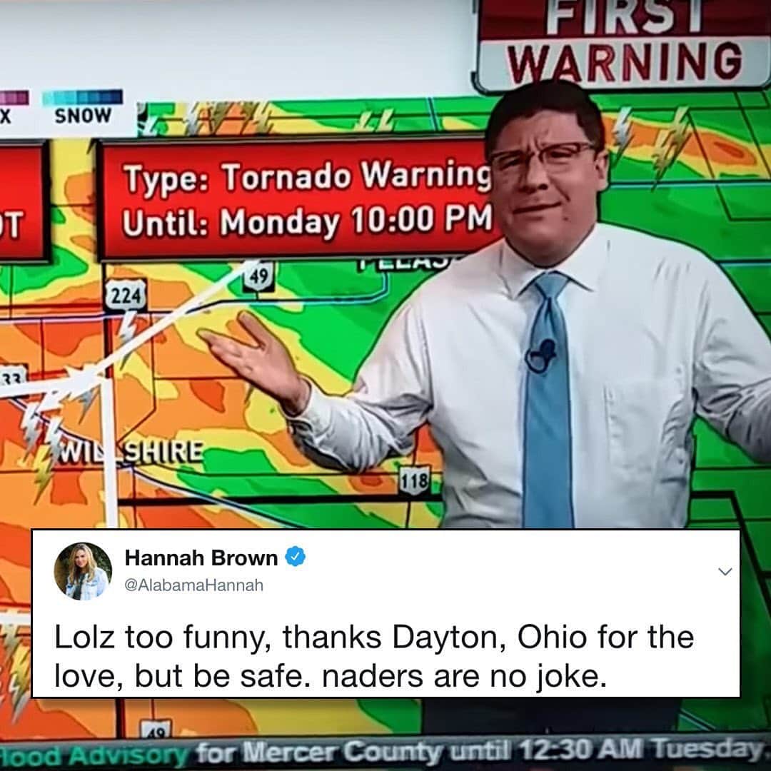 E! Onlineさんのインスタグラム写真 - (E! OnlineInstagram)「Can he cut in? This Ohio weatherman tried stealing viewers for a second to report on tornado warnings and when they started complaining, he 🗣️ went 🗣️ off 🗣️. Link in bio for his on-camera rant to #TheBachelorette fans. (📷: Youtube)」5月31日 3時16分 - enews