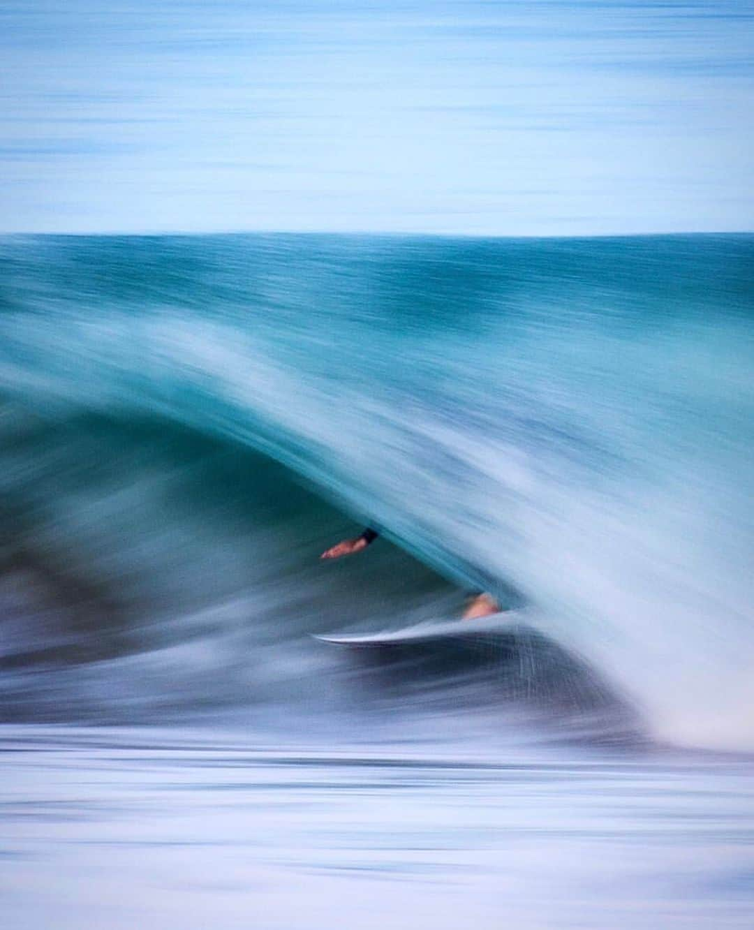 surflineさんのインスタグラム写真 - (surflineInstagram)「Hyperdrive with Mason Ho. 📷: @billywatts」5月31日 3時36分 - surfline