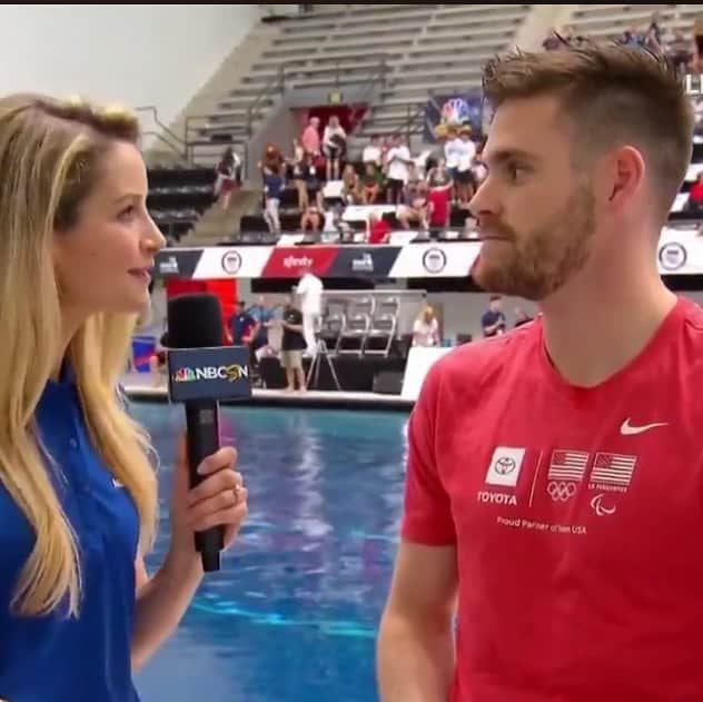 タニス・ベルビンのインスタグラム：「Unbelievable performances from the @usa_diving Senior Nationals & great conversations with some phenomenal athletes 🥇 @nbcolympics」