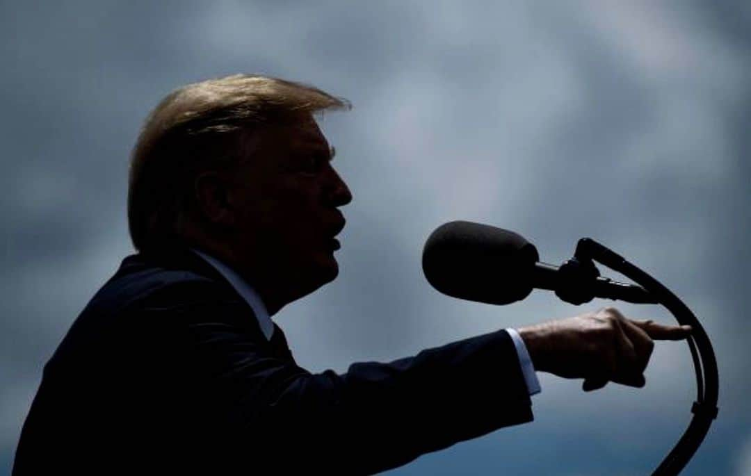 ドナルド・トランプさんのインスタグラム写真 - (ドナルド・トランプInstagram)「US President Donald Trump gestures as he addresses the 2019 graduation ceremony at the United States Air Force Academy May 30, 2019, in Colorado Springs, Colorado. (Photo by Brendan Smialowski / AFP) (Photo credit should read BRENDAN SMIALOWSKI/AFP/Getty Images)」5月31日 6時37分 - realdonaldtrump