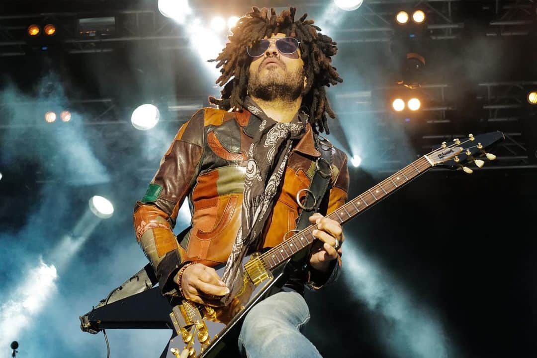 レニー・クラヴィッツさんのインスタグラム写真 - (レニー・クラヴィッツInstagram)「Emotion in Stockholm」5月31日 7時28分 - lennykravitz