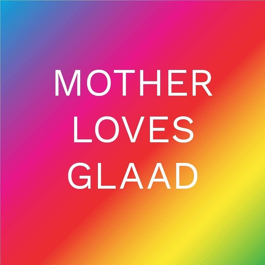 motherdenimさんのインスタグラム写真 - (motherdenimInstagram)「MOTHER is proud to support GLAAD’s culture-changing work accelerating acceptance for the LGBTQ Community by donating 5% of all online proceeds from motherdenim.com up to $25K during Pride Month. ❤️🧡💛💚💙💜」5月31日 7時28分 - motherdenim