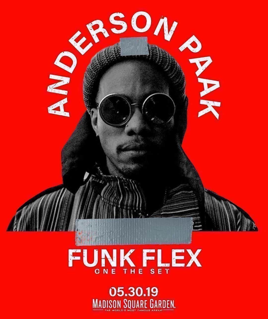 ファンクマスター・フレックスのインスタグラム：「Tonight I touch down!!!! FunkFlex on the set!!!!!」