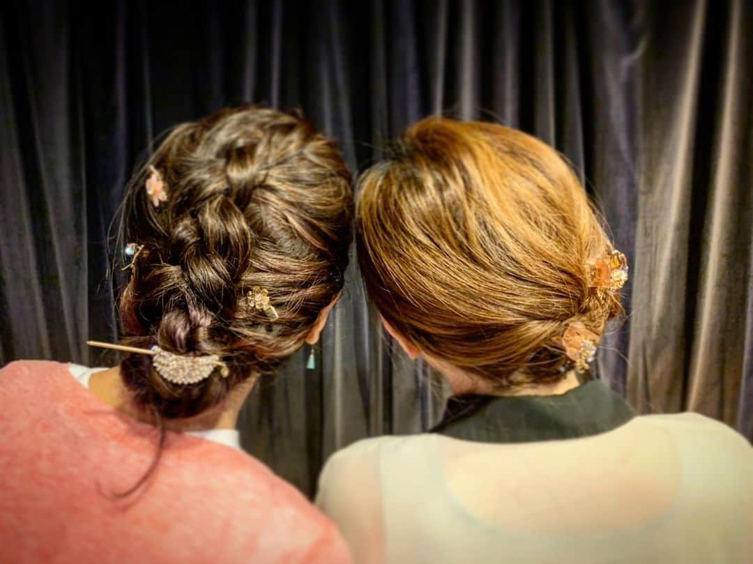 宍戸留美のインスタグラム：「#栗田エリナ #杜野まこ #はなかっぱ #宍戸留美 #ベーヤちゃん #ももかっぱ #アクセサリー #編み込み #お揃い」