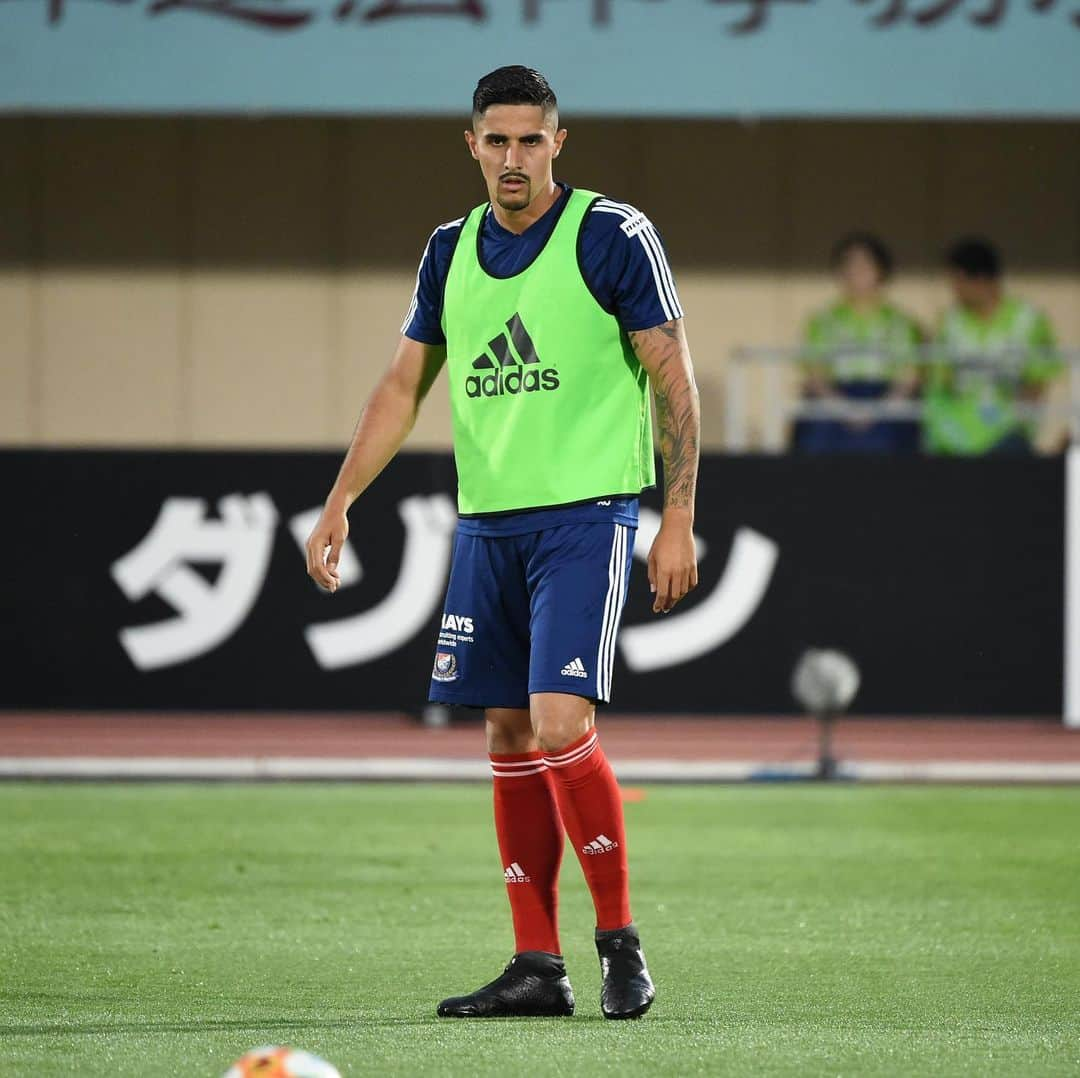 横浜F・マリノスさんのインスタグラム写真 - (横浜F・マリノスInstagram)「🏃‍♂️💪﻿ ﻿ #ウォーミングアップ #warmup #fmarinos #jleague #チアゴマルチンス #仲川輝人 #畠中槙之輔 #遠藤渓太」5月31日 18時48分 - yokohamaf.marinos