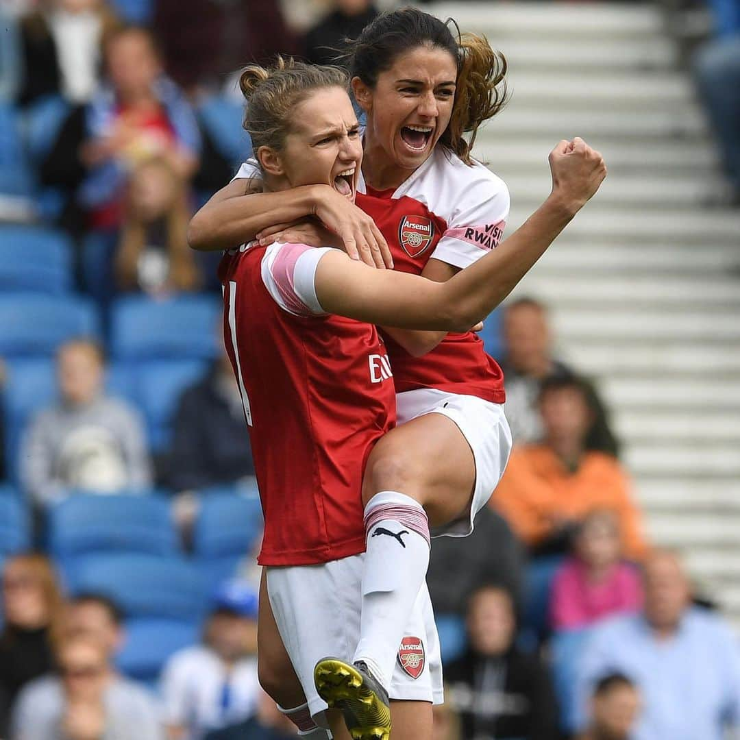 Arsenal Ladiesさんのインスタグラム写真 - (Arsenal LadiesInstagram)「Our Dutch duo are up for @The_PFA BSM WSL POTY award 🏆 #ArsenalWFC #AWFC #AFC #Arsenal」5月31日 19時33分 - arsenalwfc