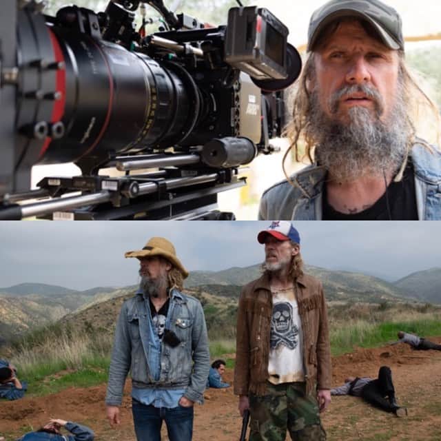 ロブ・ゾンビのインスタグラム：「Flashback to April 2, 2018. Out in the middle of nowhere with @richbrake shooting some mayhem on the set of THREE FROM HELL! #threefromhell #robzombie #richardbrake #sherimoonzombie #billmoseley #dannytrejo #sidhaig #deewallace #panchomoler #emiliorivera」
