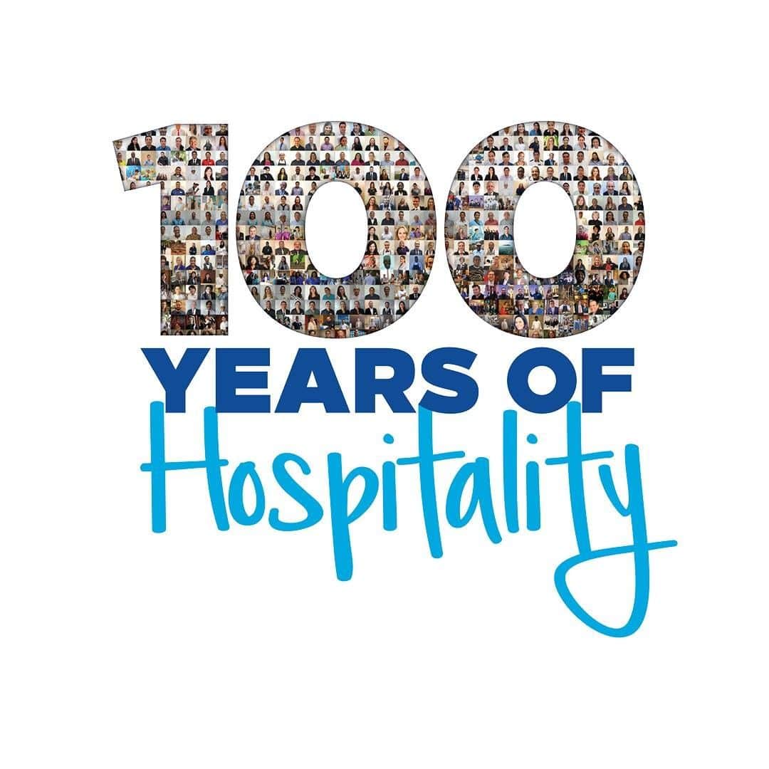 Conrad Tokyoのインスタグラム：「おかげさまで、本日ヒルトンは創業100周年を迎えました。私どもは、次の100年も皆様に卓越した体験をお届けするために、良質なおもてなしと革新的なサービスを提供できるよう邁進して参りますので、今後とも宜しくお願いいたします。 https://hiltonhotels.jp/100 #hilton100 #hiltonjapan #100周年 #コンラッド東京 #ホテル #汐留 #東京 #日本 #新橋 #銀座 #セレブレーション #お祝い #歴史  #ConradTokyo #StayInspired #Conrad #hotel #Tokyo #japan #history #celebration #wearehilton  #东京康莱德酒店 #콘래드도쿄」