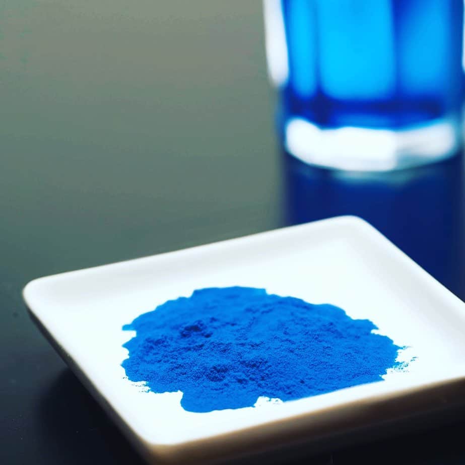 スピルリナのDICライフテック株式会社さんのインスタグラム写真 - (スピルリナのDICライフテック株式会社Instagram)「. . 💙💙💙幸せのサムシング リナブルーⓇ 💙💙💙 お料理投稿キャンペーン あと１日でSTART！ .  6月と言えば梅雨・あじさい・ジューンブライド☔️💠💍👗 ジューンブライドといえばサムシングブルーの幸せを招くおまじない！  キャンペーンに参加して、6月をみんなで楽しくハッピーに過ごしましょう💙💙💙 . .  Instagram限定で‪6/1(土)～6/30(日)まで‬の期間、リナブルーⓇを使ったお料理投稿キャンペーン、「幸せのサムシング リナブルーⓇ」を開催します！ . ◾️応募方法◾️. STEP①　DICライフテックのInstagram公式アカウントをフォロー  STEP②　リナブルーⓇを使用した料理を撮影  STEP③　ハッシュタグを付けて投稿. . 【必須】 . #幸せのサムシングリナブルー  #リナブルー . 【任意】 .  #linablue　#dicスピルリナ ※ハッシュタグのアルファベットはすべて小文字 可能であれば『アカウントのタグ付け』もお願いします。 . . ◾️賞品◾️ 優秀作品の5名様にステキな賞品をプレゼント 🎁🎀. ★最優秀賞　1名様　5,000円分のJCBギフト券 ★準優秀賞　1名様　3,000円分のJCBギフト券 ★その他賞　3名様　500円分のQUOカード. +　それぞれの賞に弊社賞品詰め合わせ . ◾️結果◾️ 7月中旬頃　Instagram上で発表します。 . . ●ステキな投稿はDICライフテックのInstagram・Facebook・Twitter・Webなどでご紹介をさせていただく場合があります。 ●詳細はＤＩＣライフテックのホ―ムページにてご確認ください。 ※Instagram公式アカウントのプロフィール欄にURLの記載があります。 ★★2枚目にサイトの行き方動画を付けました★★ . . 皆様のご応募、心よりお待ちしております😊🙏✨💙 💙 . .  #キャンペーン #投稿キャンペーン　#料理コンテスト　#サムシングブルー　#ジューンブライド #梅雨 #紫陽花 #あじさい #青が好き　#青が好きな人と繋がりたい #ブルードリンク #ブルーソーダ #手作りお菓子 #手作りスイーツ #手作りパン #お菓子作り好きな人と繋がりたい #スピルリナ #spirulina #bluefood #blue」5月31日 11時47分 - dic_spirulina