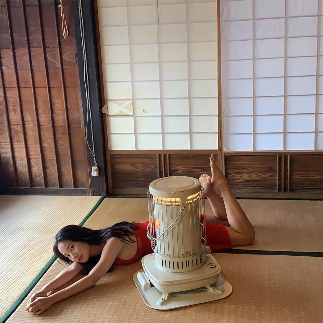 高嶋香帆さんのインスタグラム写真 - (高嶋香帆Instagram)「畳って落ち着くから良いよねぇ☺️ . #japan #japantrip #japanesegirl #グラビア」5月31日 11時49分 - kaho_takashima