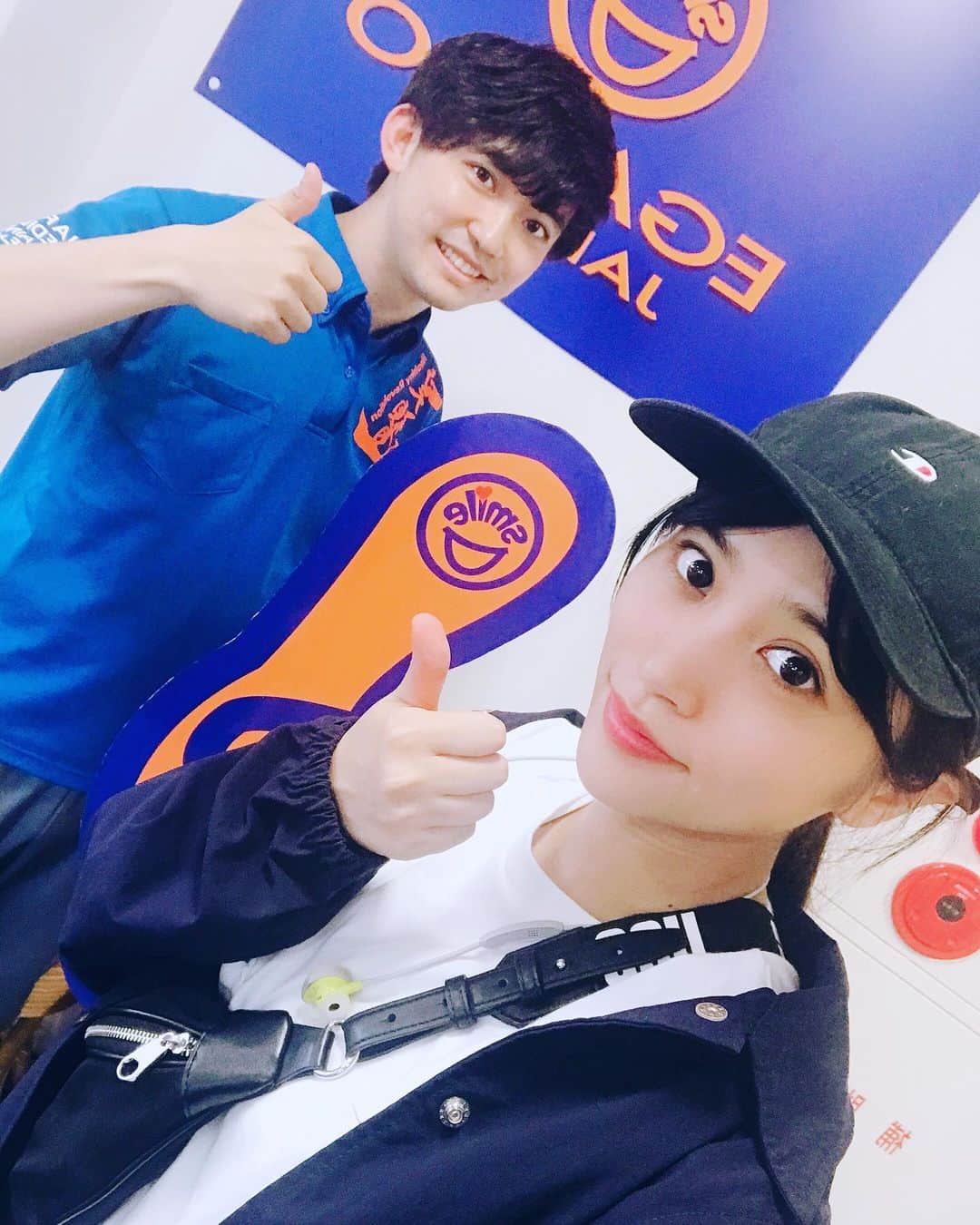 根岸愛のインスタグラム：「昨日は笑顔道さんにお世話になりました！トレーニングとメンテナンス助かりました🥳毎日のストレッチの成果が出てると言われて嬉しかったなぁ！ #笑顔道 #笹塚整骨院 #ジム #トレーニング #training #gym」