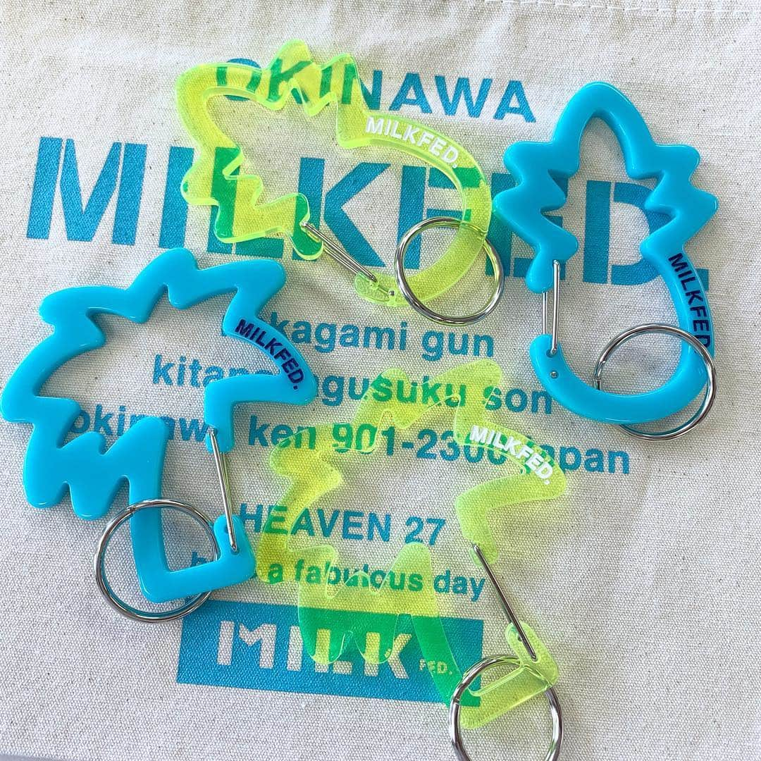 MILKFED.さんのインスタグラム写真 - (MILKFED.Instagram)「<<沖縄限定アイテム>>﻿ ﻿ PINEAPPLE CARABINER OKINAWA ¥1,200+TAX﻿ PALM TREE CARABINER OKINAWA ¥1,200+TAX﻿ ﻿ ﻿ 👉🏻大好評の﻿ 「MILKFED.OKINAWA POP UP SHOP」が﻿ イオンモール沖縄ライカムに﻿ 6/1(SAT)-9/1(SUN)の３ヶ月間限定オープン！﻿ ﻿ オープンを記念して﻿ ノベルティや限定アイテム発売など﻿ イベント盛りだくさん♡﻿ ﻿ ☝🏻SPECIAL 1﻿ 税抜￥10,000以上お買い上げの方に「オリジナルネオンカラーポーチセット」をプレゼント。﻿ ﻿ ☝🏻SPECIAL 2﻿ 沖縄店限定﻿ 「SS TEE OKINAWA BLUE ￥3,000+TAX」を発売！！﻿ その他 カラビナ、トートバッグも入荷♡﻿ ﻿ ☝🏻SPECIAL 3﻿ 6/1（土）から５日間は﻿ ビーズポイントサービス 「＋2%ポイントアップ」﻿ ﻿ ぜひ この機会にお立ち寄りください。﻿ ﻿ ﻿ ﻿ #milkfed #milkfedjp ﻿﻿﻿﻿﻿﻿ #コーデ #casualstyle ﻿﻿﻿﻿﻿ #kawaii #okinawa」5月31日 14時08分 - milkfedjp