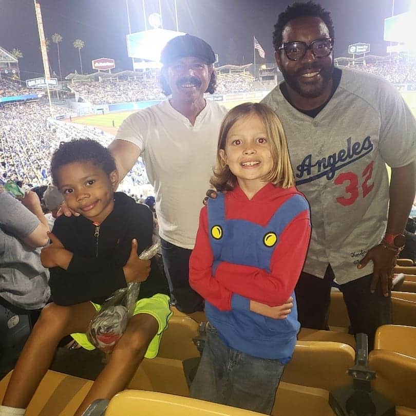 チャド・コールマンさんのインスタグラム写真 - (チャド・コールマンInstagram)「Great win tonight, @dodgers!! ⚾️⚾️ Thankful to share this night at the #stadium with dear friend @themikecaravella and our boys! . . . . #fathersandsons #FatherSonTime #baseball #dodgers #LosAngelesDodgers #DodgersBaseball」5月31日 14時26分 - chadlcoleman