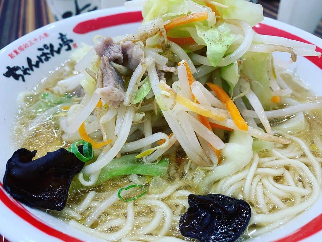 小田和奏さんのインスタグラム写真 - (小田和奏Instagram)「お昼ごはん。」5月31日 14時46分 - kazusou