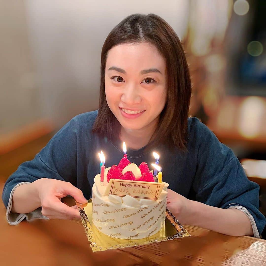 鈴木芳奈のインスタグラム：「🎂ありがとう  #誕生日 #五月生まれ #ふたご座」