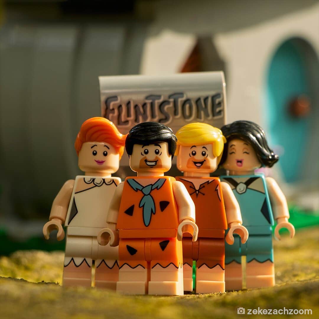 LEGOさんのインスタグラム写真 - (LEGOInstagram)「Yabba Dabba Doo™! The finest residents in Bedrock City.  Thanks for the bricktastic photos @zekezachzoom 📸 #LEGO #LEGOIdeas #Flintstones #UGC #FanMade #legogram」5月31日 16時56分 - lego