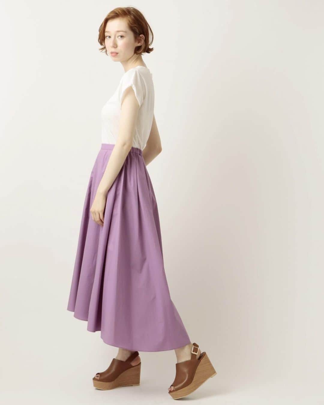 デイシーさんのインスタグラム写真 - (デイシーInstagram)「６月４日入荷アイテム🍇 ◽︎typewritervolumeskirt  lavender ¥14,000+tax  @deicy_official  #deicy #deicypress #mecouture #2019 #summer#autumn #skirt#purple#logo #tshirt #simple #fashion  #skirt  #デイシー #ミークチュール #ファッション #コーディネート  #tシャツ ##パープル  #夏 #秋 #スカート#フレアスカート」5月31日 17時32分 - deicy_official