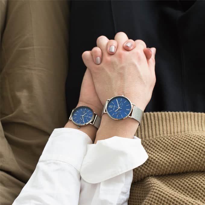 のインスタグラム：「「BERING」各¥23,000+tax ブルーダイヤルが爽やかな印象のTiCTAC別注カラー。メッシュとレザー、2種のベルトが付属、自分で簡単に付け替えできるので毎日の服や気分に合わせて楽しめます。 ・ 二人の記念日にお揃いの腕時計を。一緒の時も離れている時も、いつも身に着ける腕時計が二人の時間を繋ぎます。 ・ #bering #beringtime #beringwatch  #beringwatches  #ベーリング #北欧スタイル #北欧デザイン #北欧時計  #pairwatch #ペアウォッチ #ペア時計 #お揃い #お揃いの時計  #おそろいの時計  #記念日プレゼント時計  #誕生日プレゼント時計 #二人の記念日  #チックタック時計店 #時計 #腕時計  #腕時計の贈り物 #恋に効く腕時計 #クリスマスプレゼント時計 #ときめきを身につける #時計クリスマスプレゼント #記念日プレゼント #誕生日プレゼント #腕時計コーデ #おしゃれな人は手元がすてき」