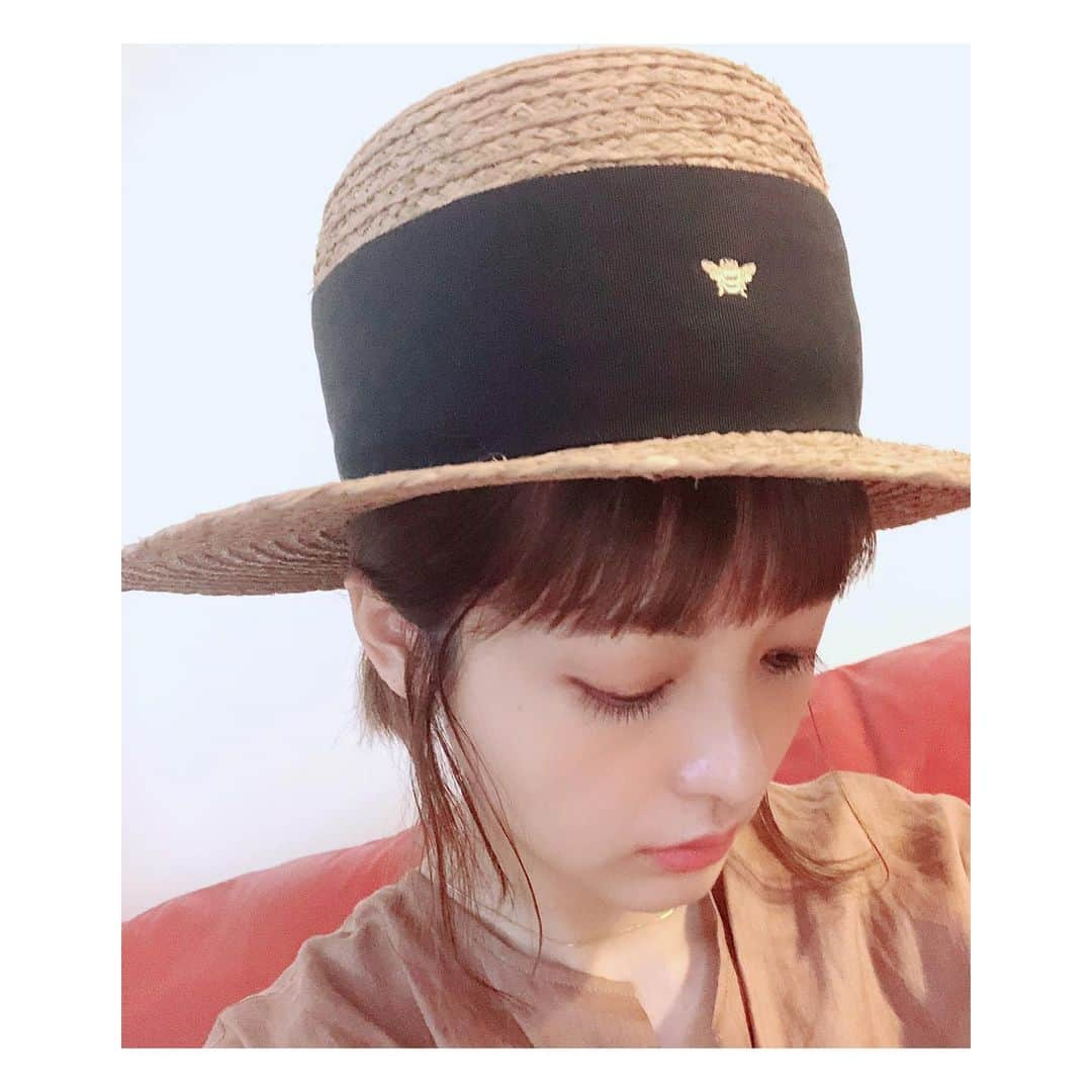 平山あやさんのインスタグラム写真 - (平山あやInstagram)「届いたー♡  #帽子 #今年の夏大活躍 #sugri #fashion」5月31日 17時47分 - aya_hirayama