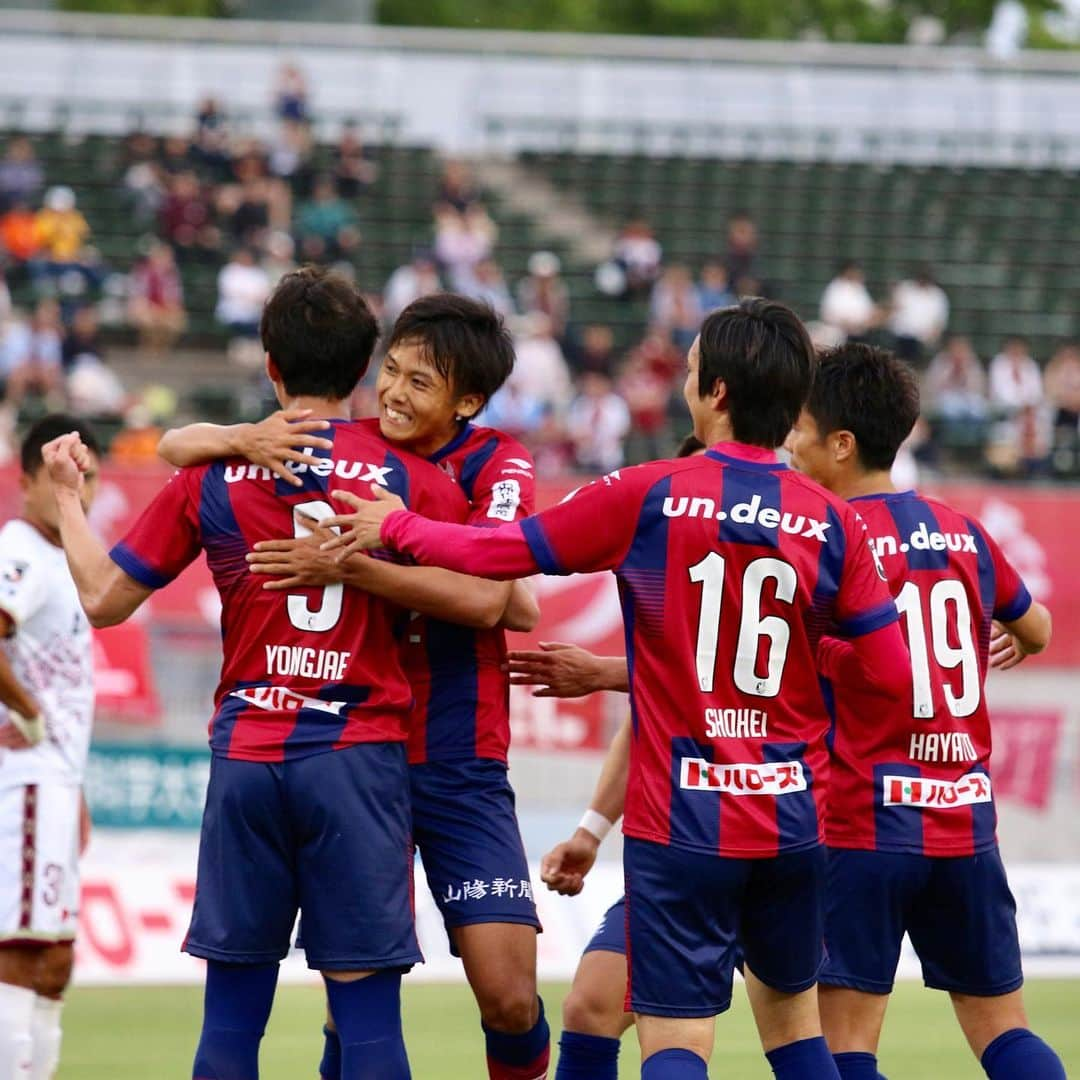 ファジアーノ岡山さんのインスタグラム写真 - (ファジアーノ岡山Instagram)「明日はホーム﻿愛媛戦🔥﻿﻿﻿ ﻿﻿﻿ ﻿﻿コメント欄で﻿﻿ 熱い﻿声援を送って下さい‼️✍️ ﻿﻿﻿ ﻿ ﻿﻿ ﻿﻿🏆明治安田生命Ｊ２リーグ 第16節﻿﻿﻿﻿﻿ 🆚 ファジアーノ岡山  vs  #愛媛FC﻿ 📅 6月1日﻿﻿ (土)﻿﻿﻿ 🕕 18:00 KO﻿﻿﻿﻿﻿ 🏟 シティライトスタジアム﻿ ﻿﻿﻿ #ファジアーノ岡山 ﻿﻿﻿﻿﻿﻿﻿﻿ #fagianookayama ﻿﻿﻿﻿﻿﻿﻿﻿ #fagiano #okayama #🍑 #🍡 ﻿﻿﻿﻿﻿﻿﻿﻿ #ファジのある生活﻿﻿﻿﻿﻿﻿﻿﻿ ﻿ #Ｊリーグ ﻿﻿﻿﻿﻿﻿﻿﻿ #jleague﻿﻿﻿﻿﻿﻿﻿ ﻿﻿﻿﻿﻿﻿﻿ ﻿﻿﻿﻿﻿﻿﻿#イヨンジェ #福元友哉 #武田将平 #仲間隼斗 #ドキドキ﻿﻿ #楽しみ﻿﻿﻿﻿﻿﻿﻿ #わくわく﻿#ワクワク﻿﻿﻿ #応援﻿﻿ #声援 ﻿﻿﻿﻿﻿ #soccer #⚽️﻿﻿ #comment#comment💬 ﻿﻿ #コメント#コメント大歓迎#コメントください」5月31日 17時59分 - fagianookayama