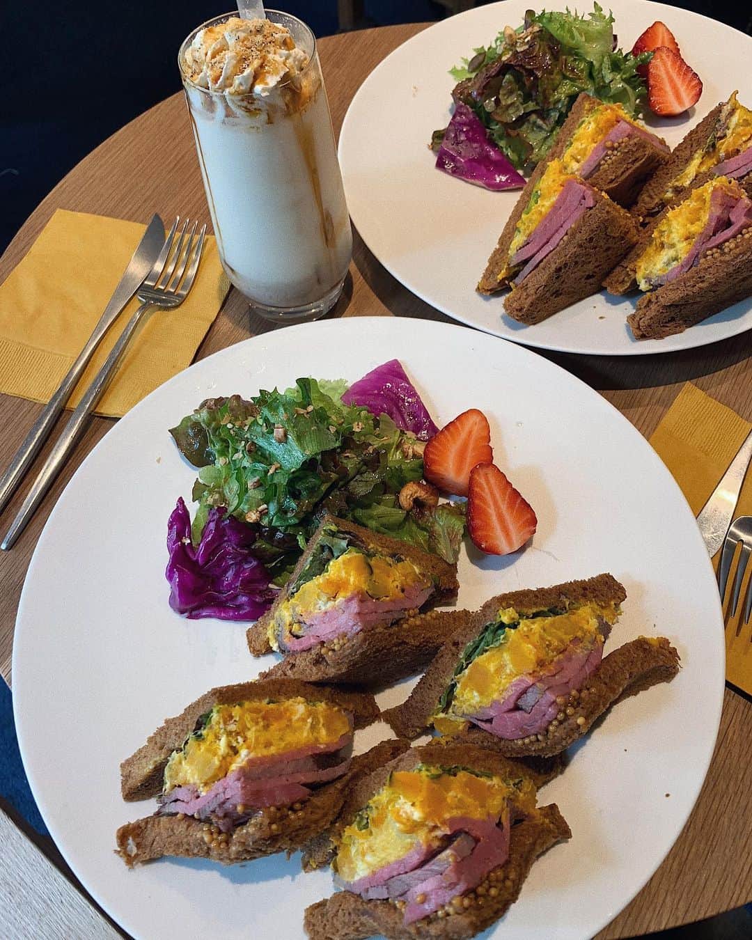 草野春香のグルメインスタ