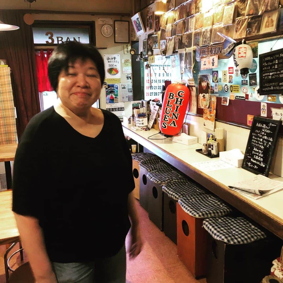 山川のりをのインスタグラム：「今夜は湘南台の中華三番にてギターパンダライブです。19時/20時、2000円+オーダー！ブッチギリのワンマンショー！お近くの方々会いにきてアイニージュー！」