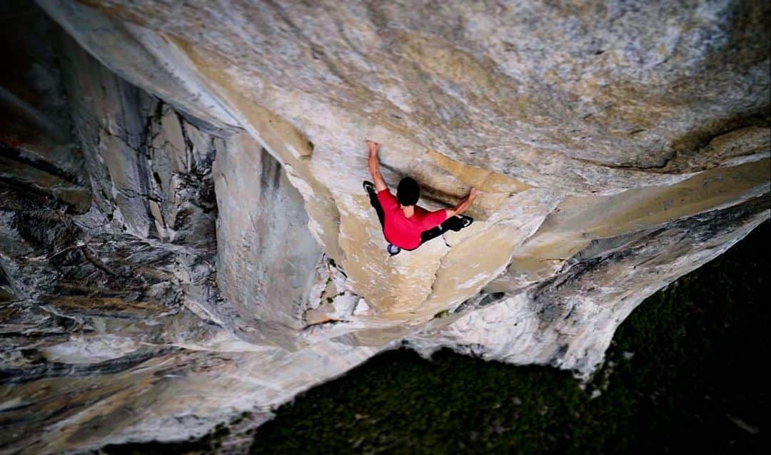 ジミー・チンさんのインスタグラム写真 - (ジミー・チンInstagram)「The Traverse Pitch  @alexhonnold @thenorthface」6月1日 5時20分 - jimmychin