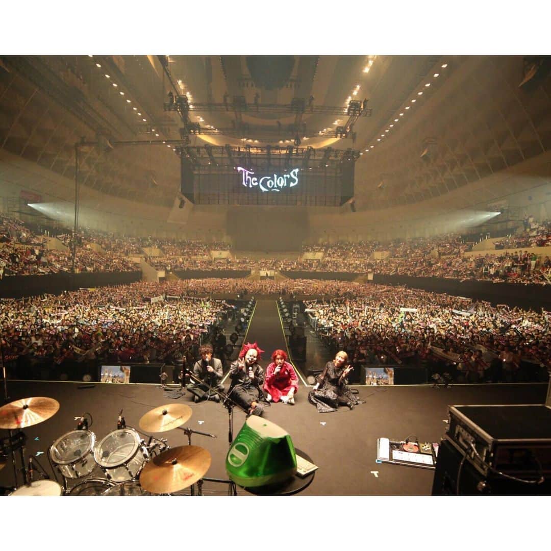 Saoriさんのインスタグラム写真 - (SaoriInstagram)「神戸公演2日間。 いつも満員御礼の関西、平日なのにありがとう〜！ #thecolors #kobe」5月31日 20時58分 - saori_fujisaki