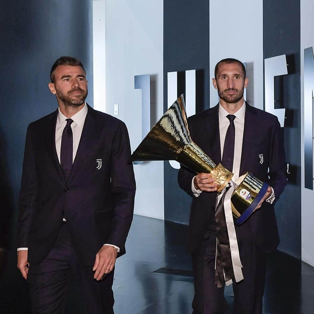 ユヴェントスFCさんのインスタグラム写真 - (ユヴェントスFCInstagram)「A #W8NDERFUL delivery at Juventus Museum from our men in black&white...🏆」5月31日 20時59分 - juventus