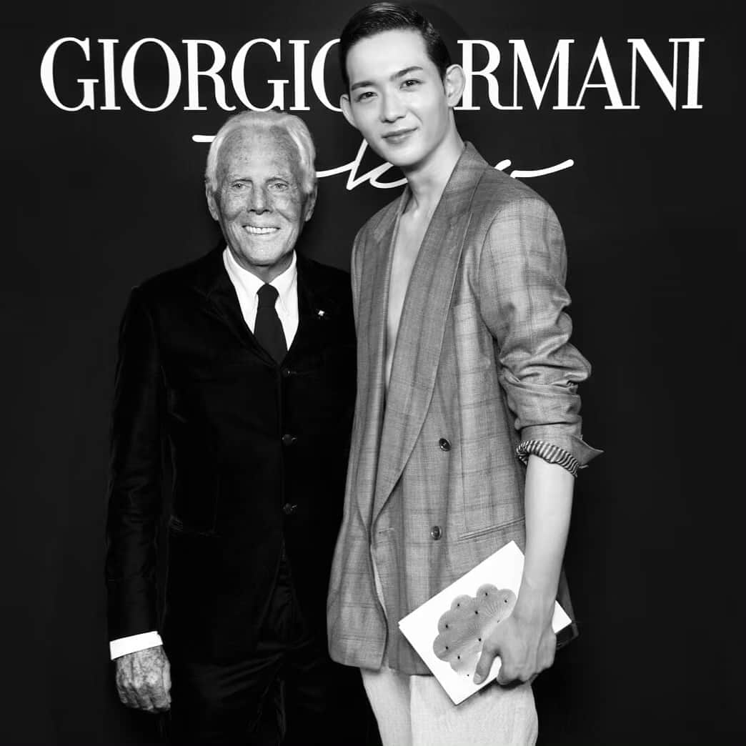 竜星涼のインスタグラム：「It was a pleasure meeting you. 😭😭😭✨ @armani #giorgioarmani」
