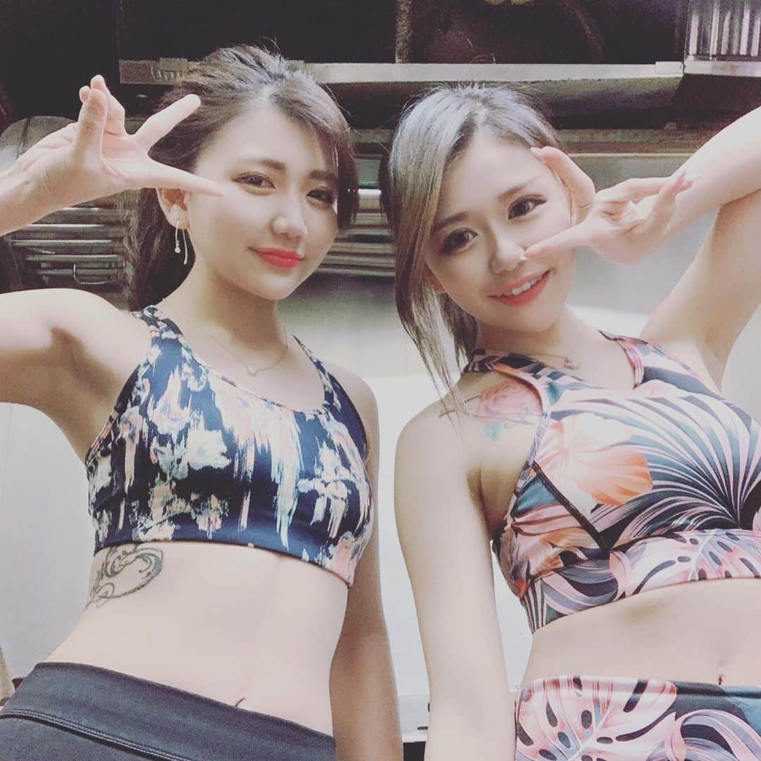 のインスタグラム：「05.22-23 パーソナルジムイベント👏🏻 ジムなんて行かないのに スポーツウェア買ったよ◎ これを機に通おうかな。  来月は浴衣だよ👏🏻 #whitestage #ホワイトステージ  #錦 #キャバクラ #スポーツウェア #パーソナルジム #イベント」