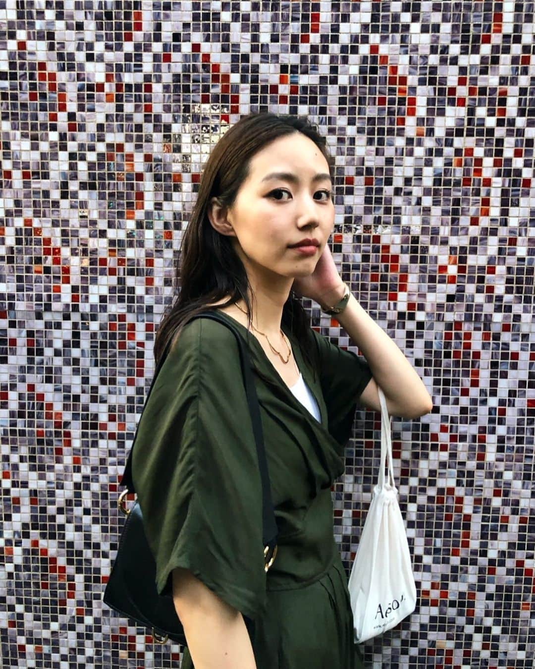 Shiho Sasakiのインスタグラム：「今週もお疲れ様でした👏 最近毎日があっという間に過ぎると思ったら もう明日から6月！早い🍉 今日は中身の無い投稿ですみません。笑 皆さま良い週末を🙋‍♀️ #dayoff」