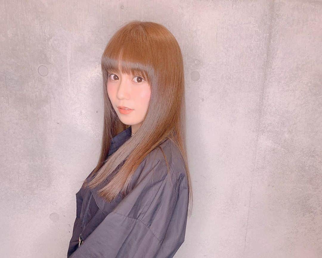 星名美怜さんのインスタグラム写真 - (星名美怜Instagram)「♥♥♥﻿ ㅤㅤㅤ .﻿ ㅤㅤㅤ 前髪短めにしたーあ🐇🍬﻿ ﻿ ㅤㅤㅤ どうー？﻿ ㅤㅤㅤ .﻿ ㅤㅤㅤ #mireinsta﻿ ㅤㅤㅤ ﻿ ㅤㅤㅤ #前髪 #ヘアスタイル #ロングヘア #hairstyle #헤어컬러ㅤㅤㅤ」5月31日 22時16分 - hoshina_mirei_official