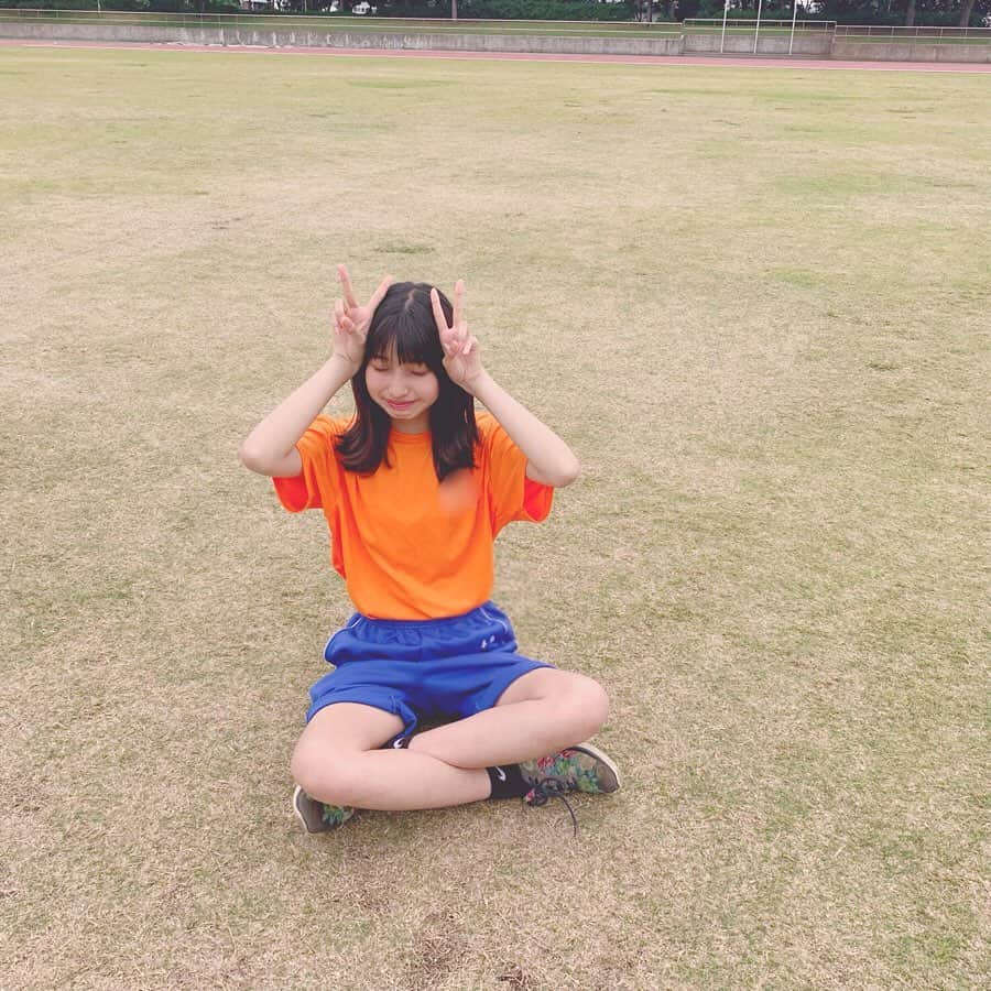 本島莉々果さんのインスタグラム写真 - (本島莉々果Instagram)「🧡🧡🧡 ⋆⑅ ⋆⑅ ⋆⑅ 今日は高校生活最後の体育祭でした！ クラスカラーはオレンジ🧡 ⋆⑅ ⋆⑅ #体育祭 #sportsfestival  #高校生活 #高校生活最後  #jk #jkブランド #ljk #ljkブランド #jk3  #オレンジ #🧡 #チームカラー」5月31日 22時38分 - motoshimaririka