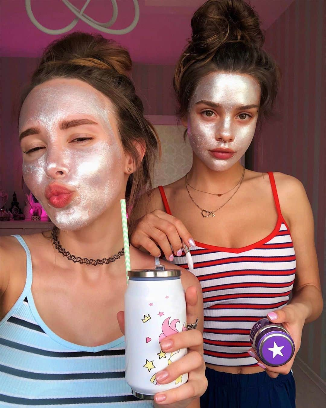 Maria Wayさんのインスタグラム写真 - (Maria WayInstagram)「✔ подпишись на меня,  на @mariawaybox.ru и @glamglowrussia 🌟⭐️👯‍♀️ ⠀」5月31日 23時13分 - maria__way